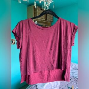 Cropped burgundy top